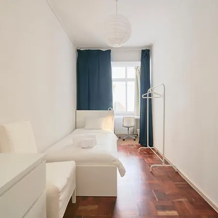 Saldanha Avenida Apartmán *