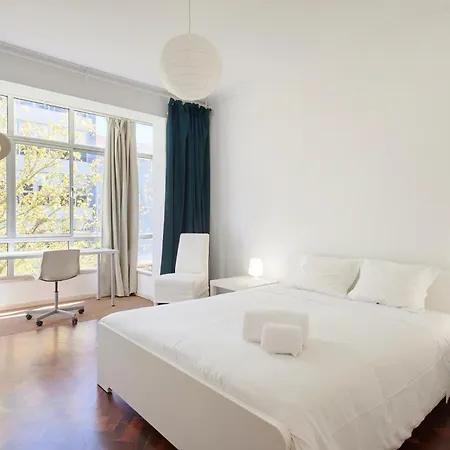 Saldanha Avenida * Lisboa