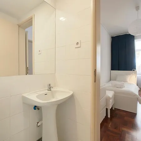 Saldanha Avenida Apartmán *