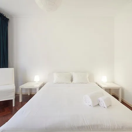 Saldanha Avenida Apartman