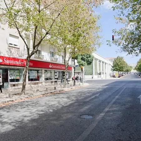 Saldanha Avenida * Lisbon